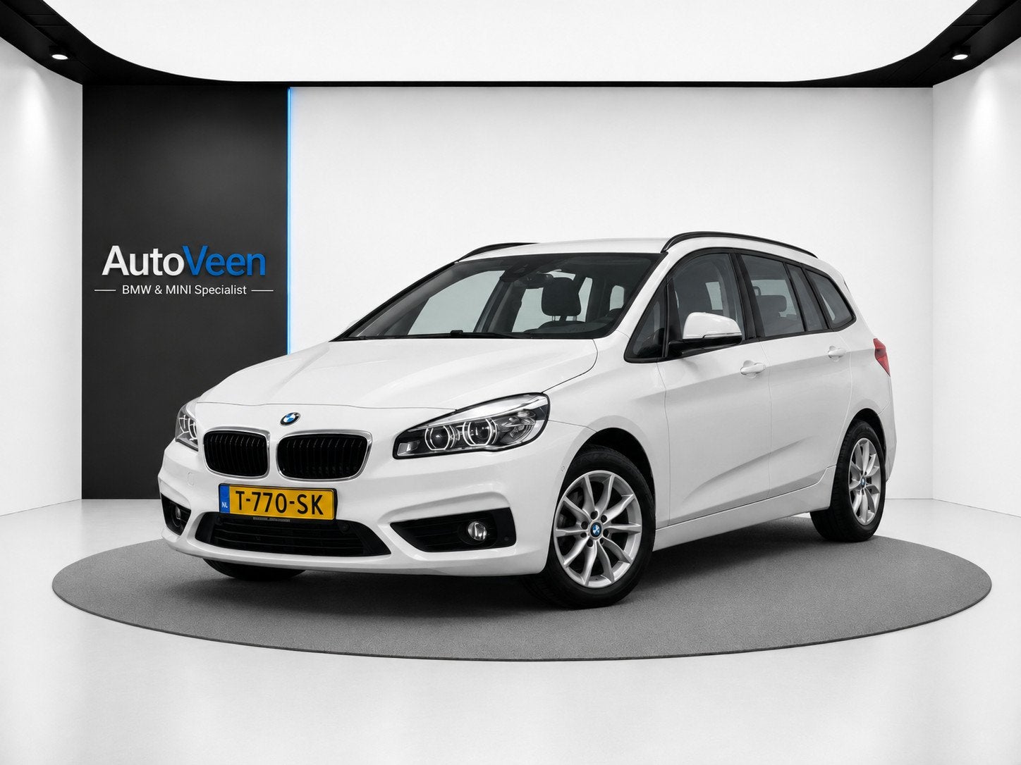 BMW 2-serie Gran Tourer 216i High Executive|LED|NAVI|PDC|DEA, Voorwielaandrijving, Gebruikt, 2-Serie Gran Tourer, Wit