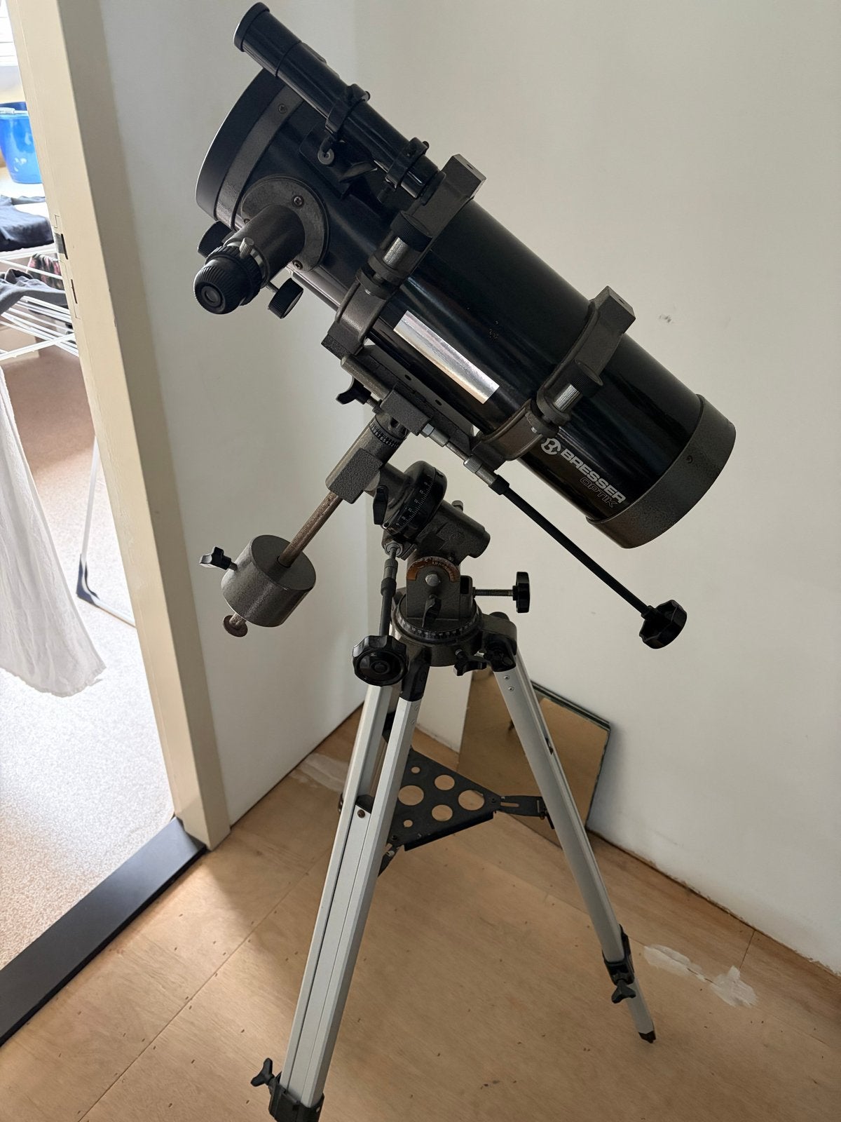 Bresser Optik Spiegeltelescoop met Statief, Ophalen, Gebruikt, 80 tot 200 mm, Met statief