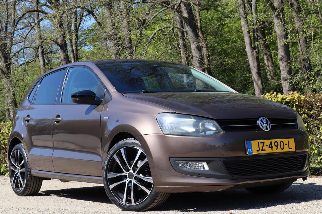 Volkswagen Polo 1.2 TSI Match | Automaat | Carplay | Stoelve, Euro 5, 4 cilinders, Bruin, Leder en Stof