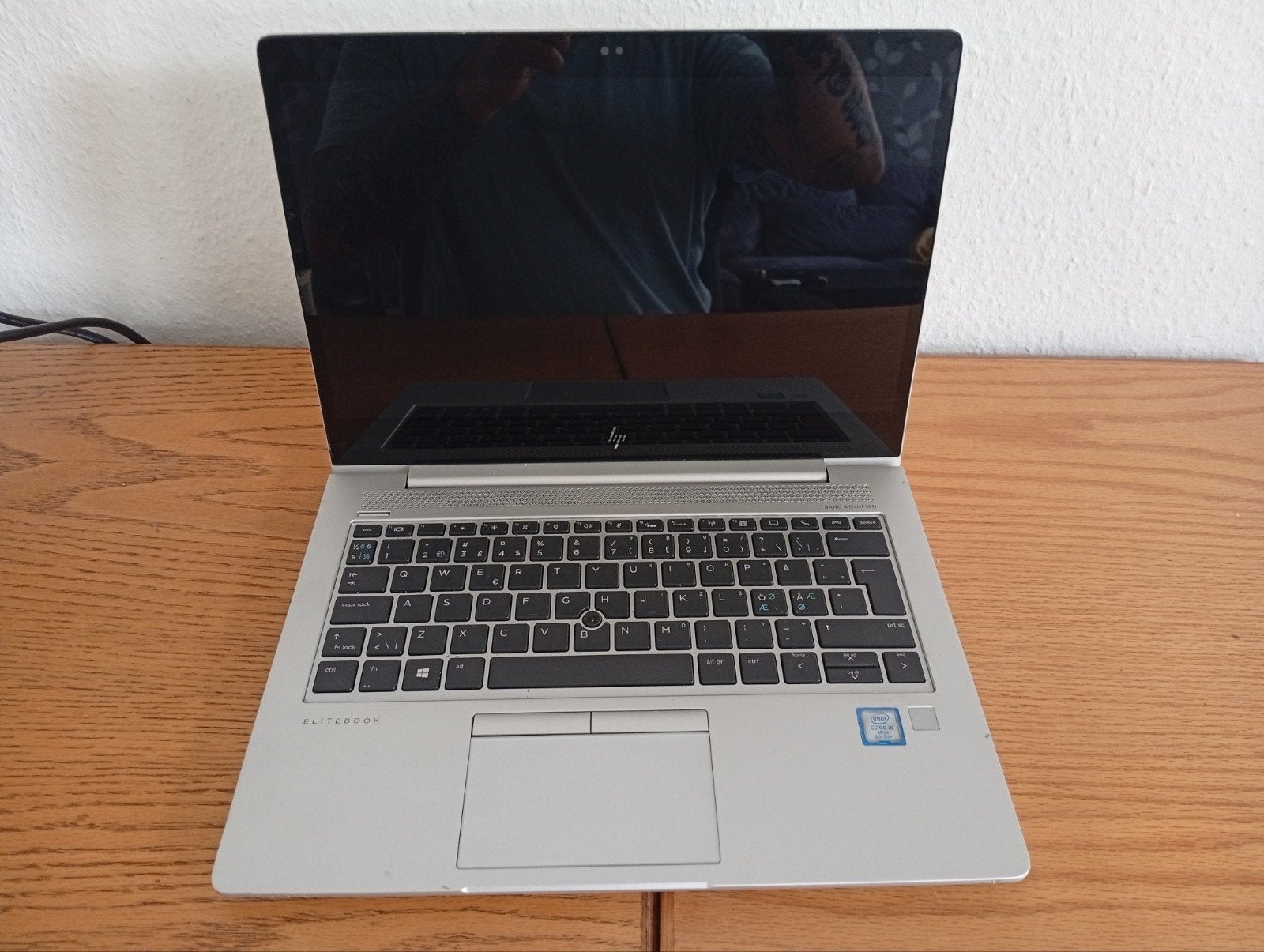 HP Elitebook G5 Touchscreen , Dell Latitude i7 , defect, 2 tot 3 Ghz, Qwerty, 8 GB, Ophalen of Verzenden