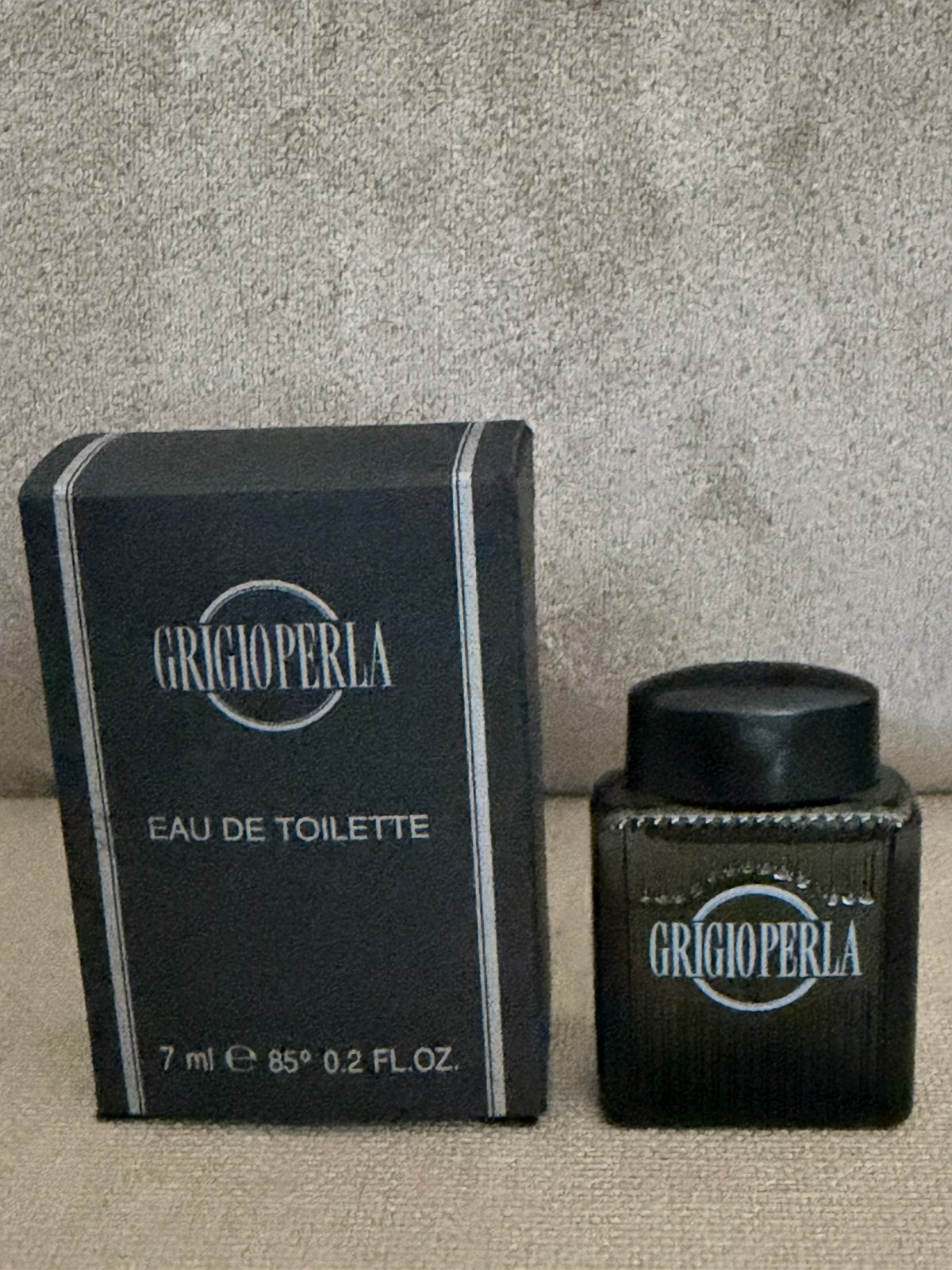 Grigioloperla miniatuur van La Perla, edt 7 ml v verzamelaar, Ophalen of Verzenden, Nieuw, Miniatuur, Gevuld
