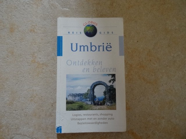 globus reisgids Umbrie, Boeken, Overige merken, Europa, Ophalen of Verzenden, Zo goed als nieuw