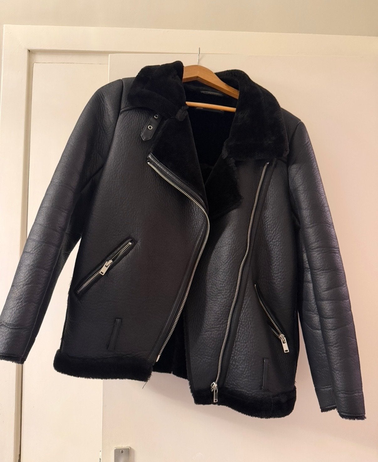 Zara Woman Bikerjack Zwart met Bontvoering Maat S, Ophalen of Verzenden, Zo goed als nieuw, Maat 36 (S), Zwart