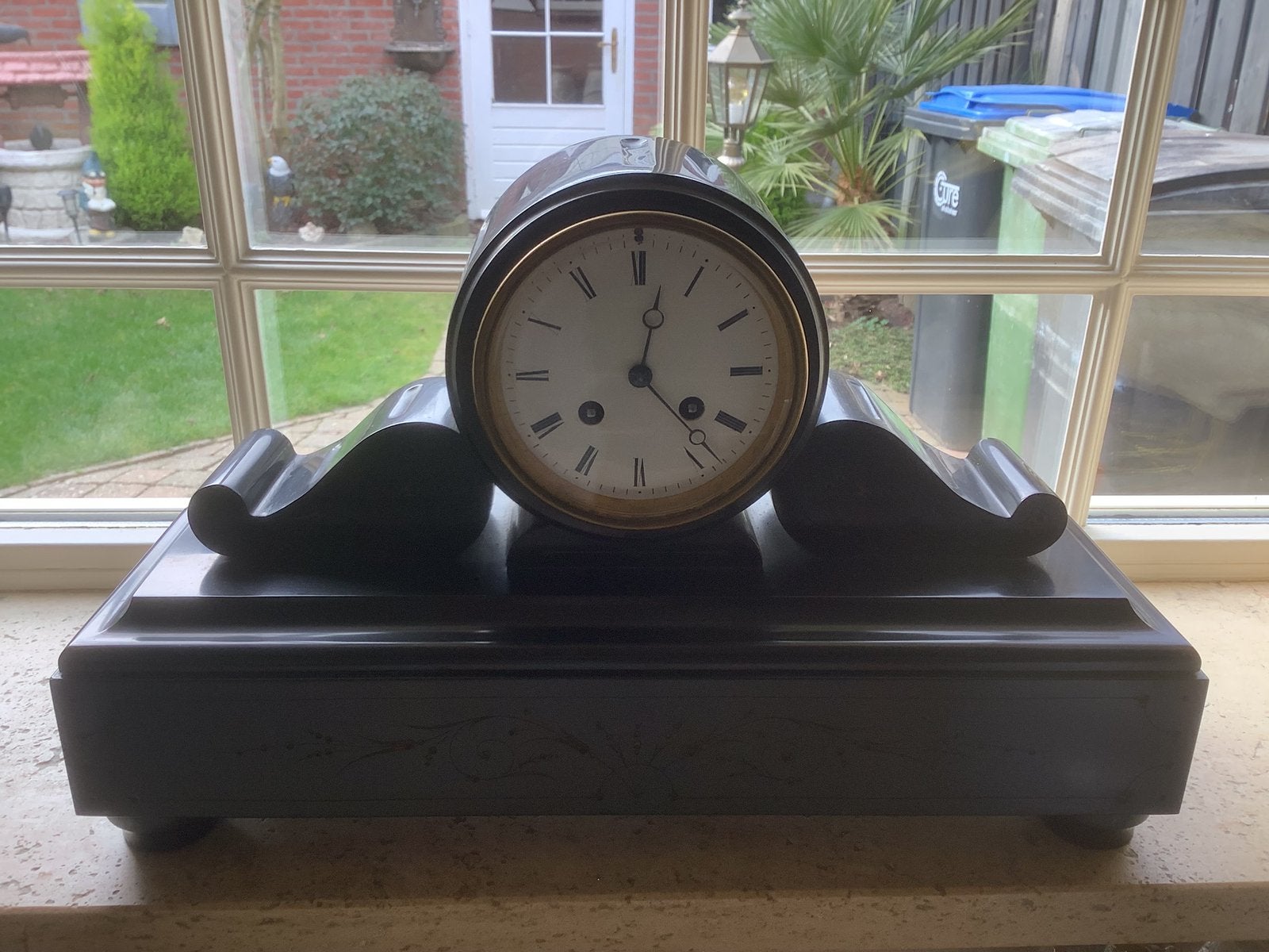 Te koop mooie pendule loopt perfect, Ophalen