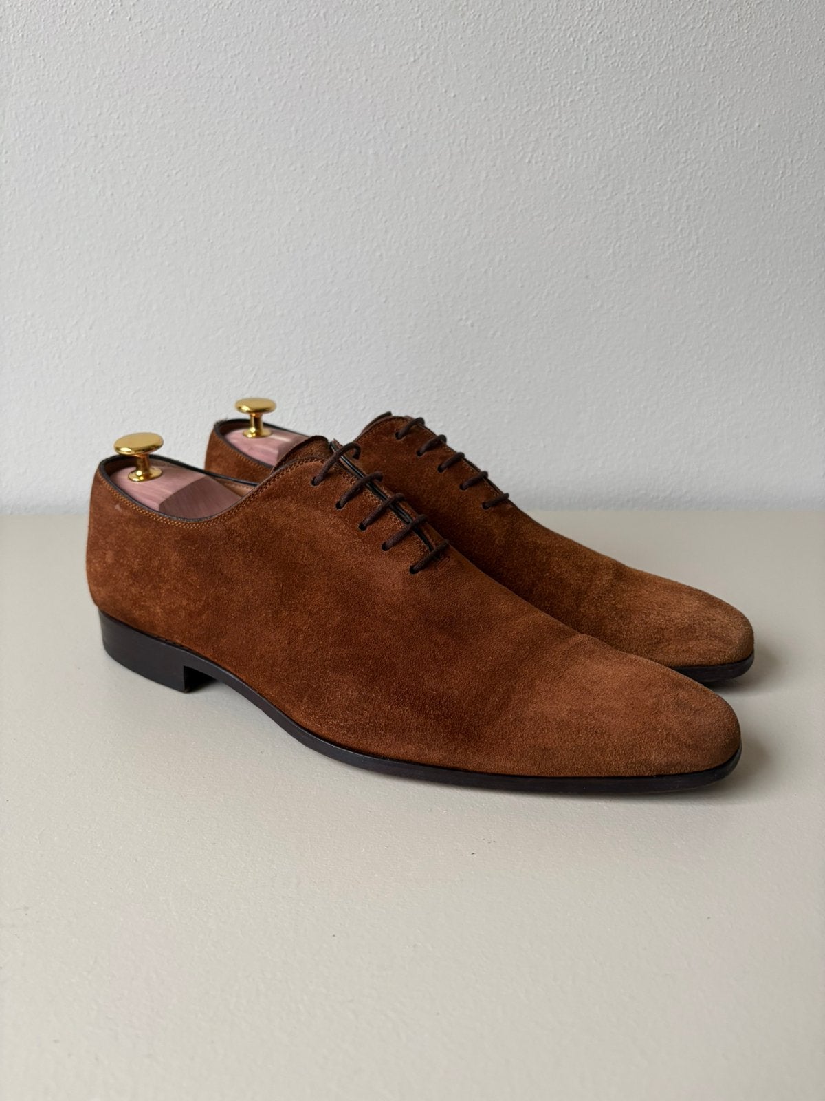 Magnanni Wholecut Suede Oxfords - Cognac Bruin - Maat 41, Bruin, Ophalen of Verzenden, Zo goed als nieuw, Veterschoenen