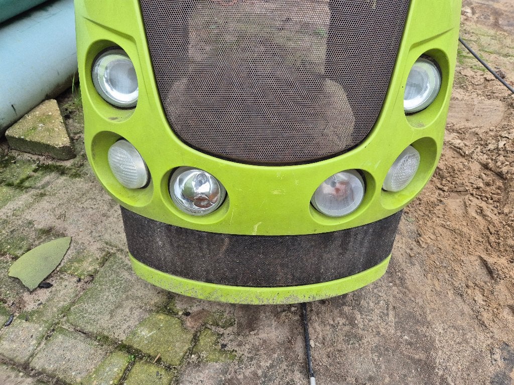 Motorkap Claas 640 tractor, Ophalen