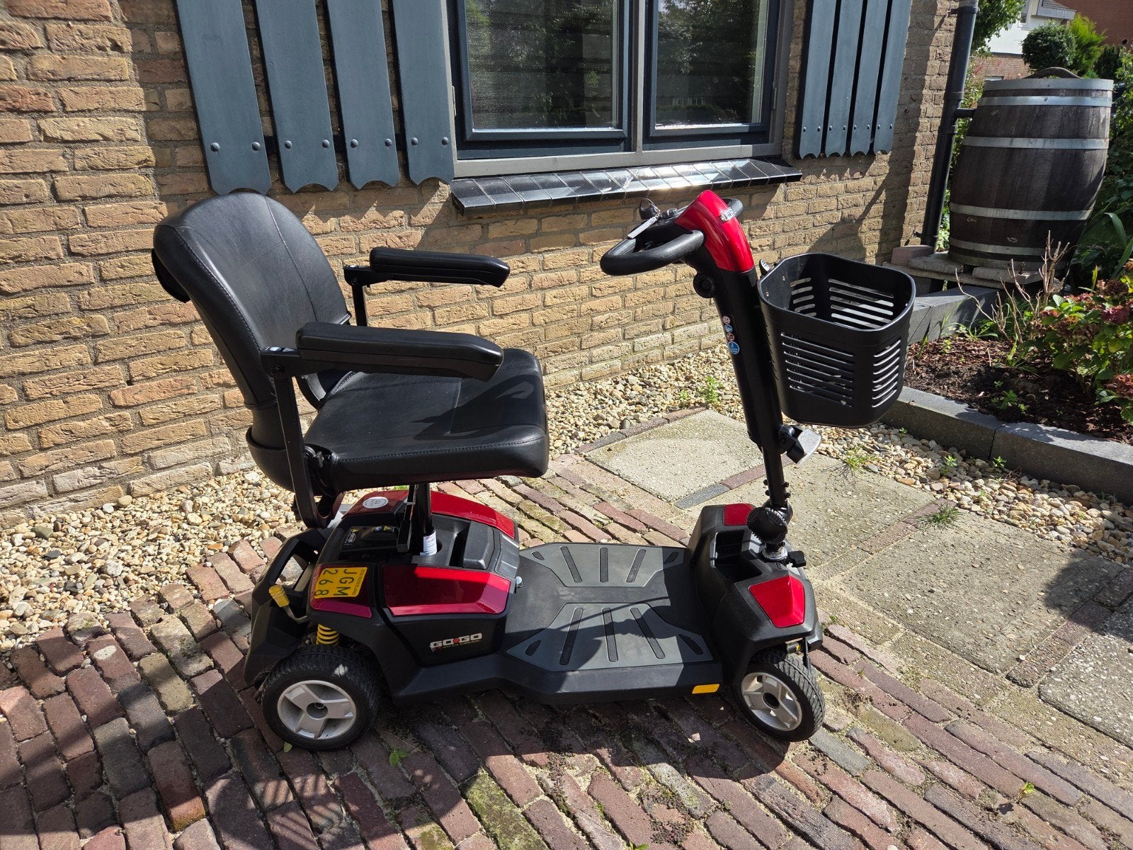 prachtige scootmobiel merk Pride avantgarde, Diversen, Ophalen, 10 km/u of minder, Pride, Zo goed als nieuw