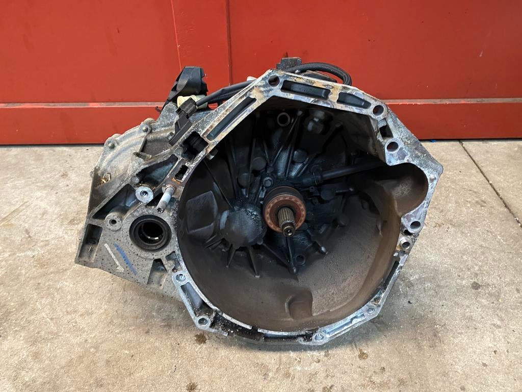 Versnellingsbak Renault Megane 3 1.6 Vbak nr TL4-A030, Ophalen, Gebruikt, Renault