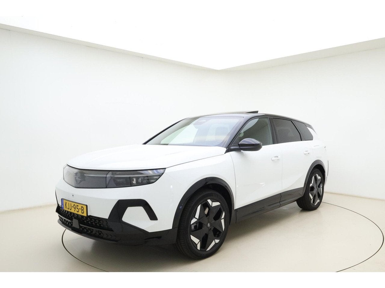 Opel Grandland Electric Ultimate AWD 73 kWh | DEMO | Massage, Auto's, Opel, Gebruikt, Adaptive Cruise Control, Leder, SUV of Terreinwagen