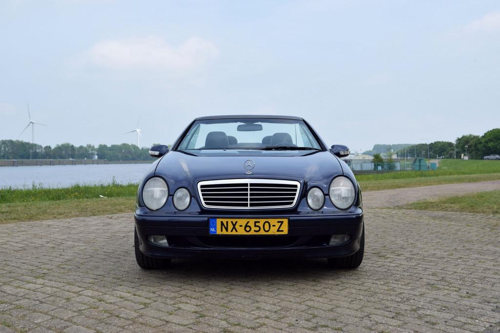 Mercedes-Benz CLK-Klasse Cabrio 230 K. Elegance (bj 2000), Auto's, Oldtimers, Automaat, Cabriolet, Bedrijf, 193 pk