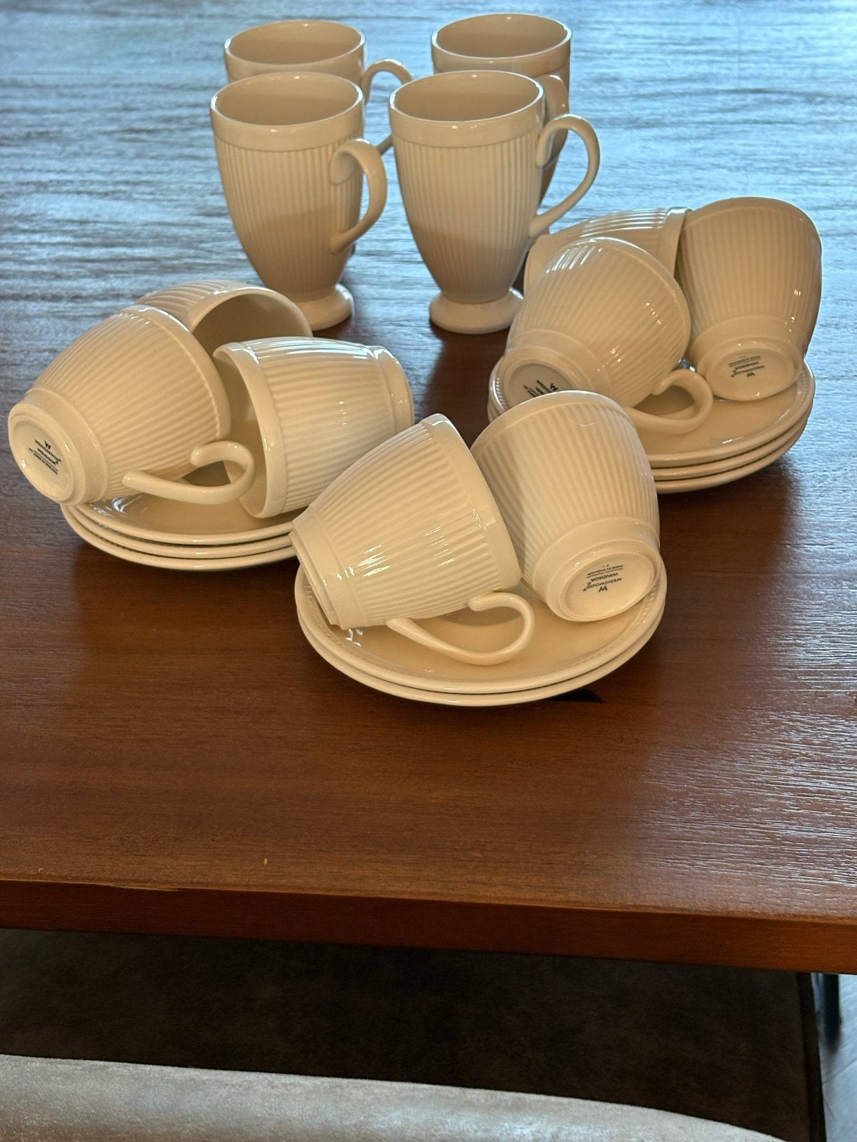 8 Wedgwood Windsor kop en schotels, Ophalen of Verzenden, Zo goed als nieuw, Kop(pen) en/of Schotel(s), Wedgwood