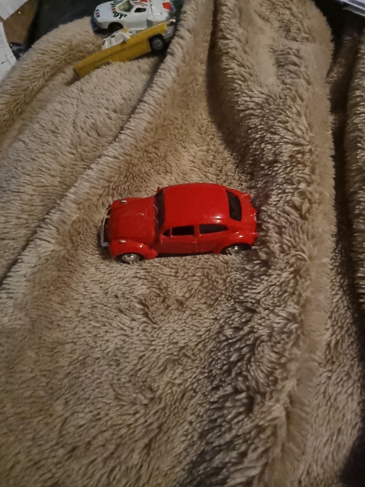 Rode Volkswagen Kever Speelgoedauto, Ophalen of Verzenden, Zo goed als nieuw, Auto
