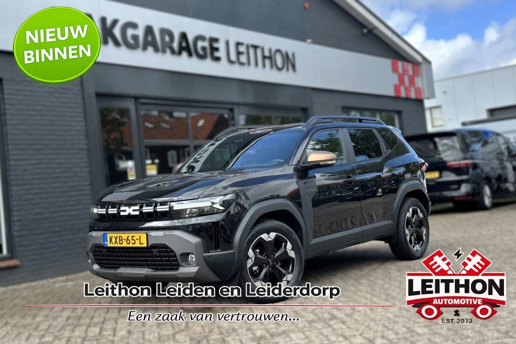 Dacia Duster 1.6 Hyb 140 Ext. (bj 2025, automaat), Auto's, 12 maanden, Gebruikt, 4 cilinders, Zwart
