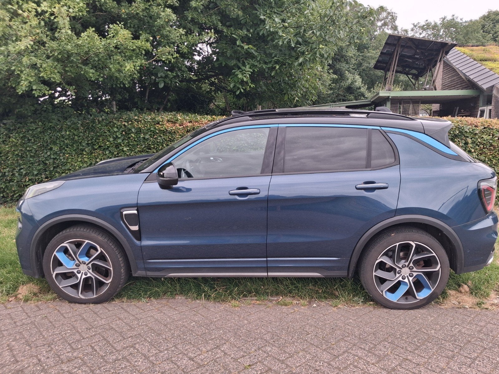 Lynk & Co 1.5TD 261pk Phev 7DCTH 2021 Blauw 55000 km NL auto, Auto's, Stof, 1800 kg, 120 €/maand, 1854 kg