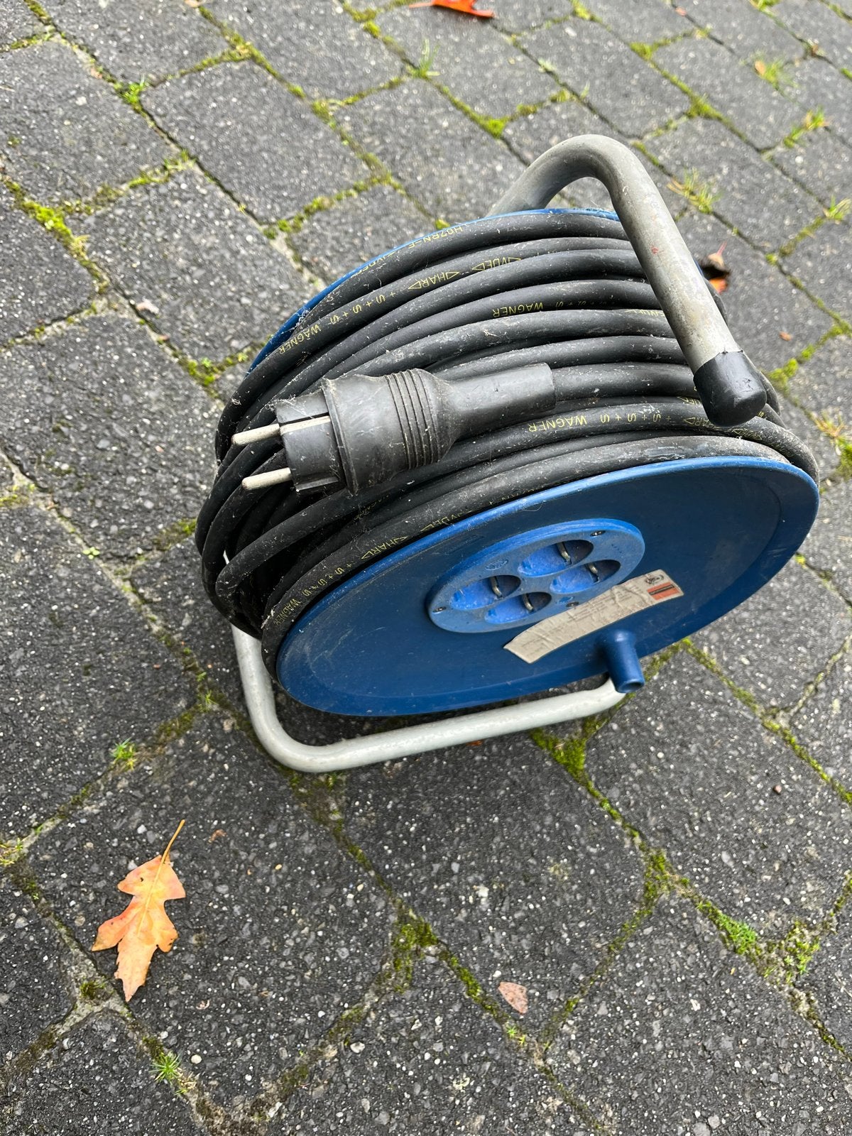 Kabelhaspel met 4 stopcontacten, Doe-het-zelf en Verbouw, Ophalen, Gebruikt, Overige merken, Kabelhaspel