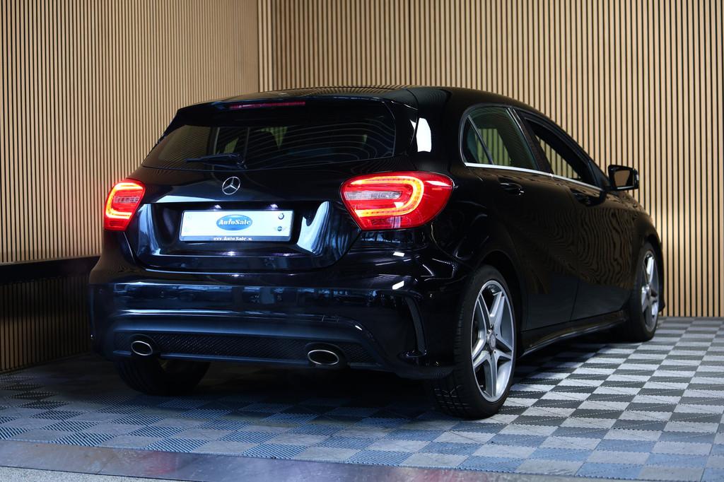 Mercedes-Benz A-Klasse 180 AMG LEDER NAVI BT STOELVW XENON P, Auto's, Voorwielaandrijving, Gebruikt, 4 cilinders, 122 pk