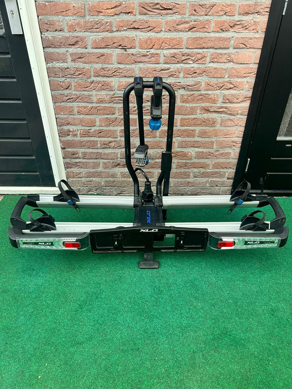 XLC Azura Xtra LED, Kantelbaar, Inklapbaar ZGAN!, Ophalen, Zo goed als nieuw, 2 fietsen, Trekhaakdrager