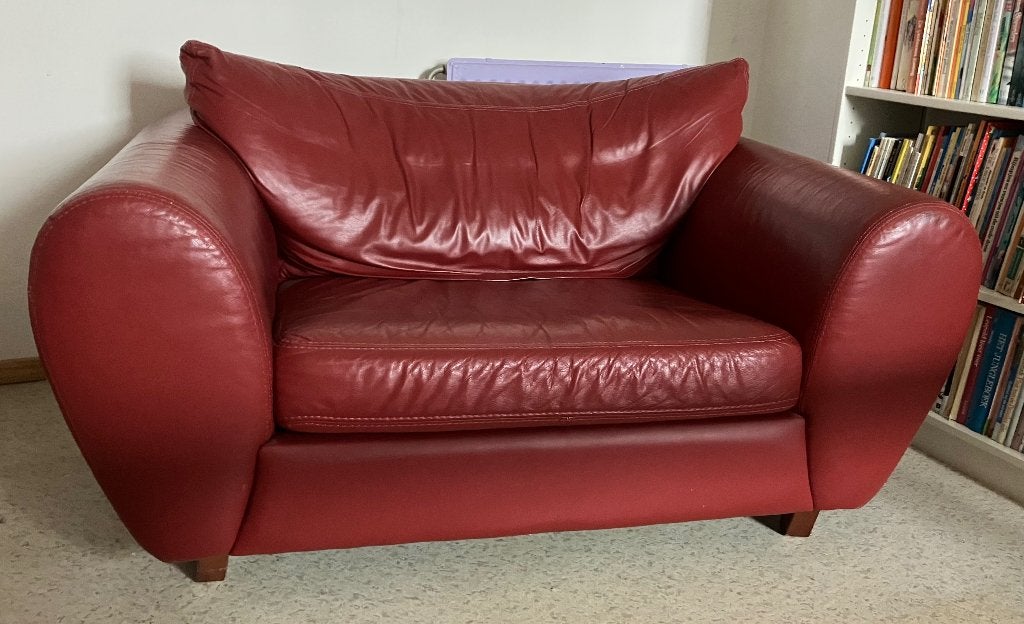 Love-seat/bankje 1,5 zits, Ophalen, Gebruikt, Leer, 75 tot 100 cm