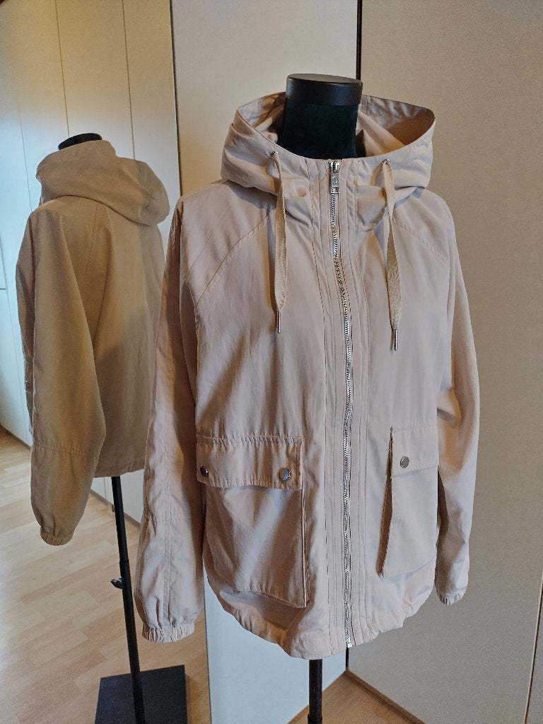 Te koop aangeboden: Dames zomerjas beige , Maat 38/40 (M), Beige, Ophalen of Verzenden, Zo goed als nieuw