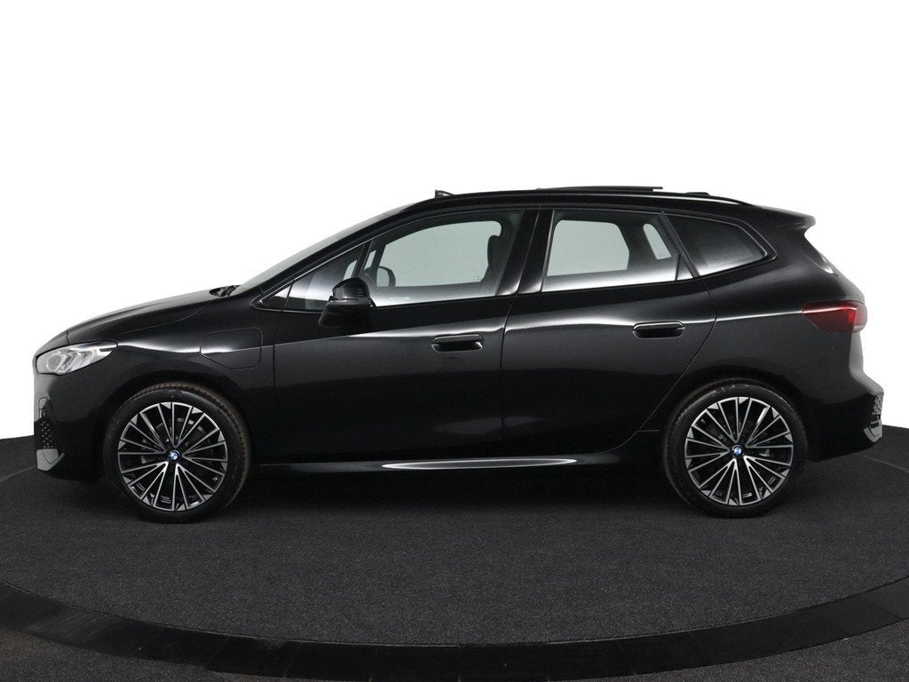BMW 2 Serie Active Tourer 225e xDrive | M Sportpakket | Harm, Gebruikt, 150 min, Zwart, Bedrijf