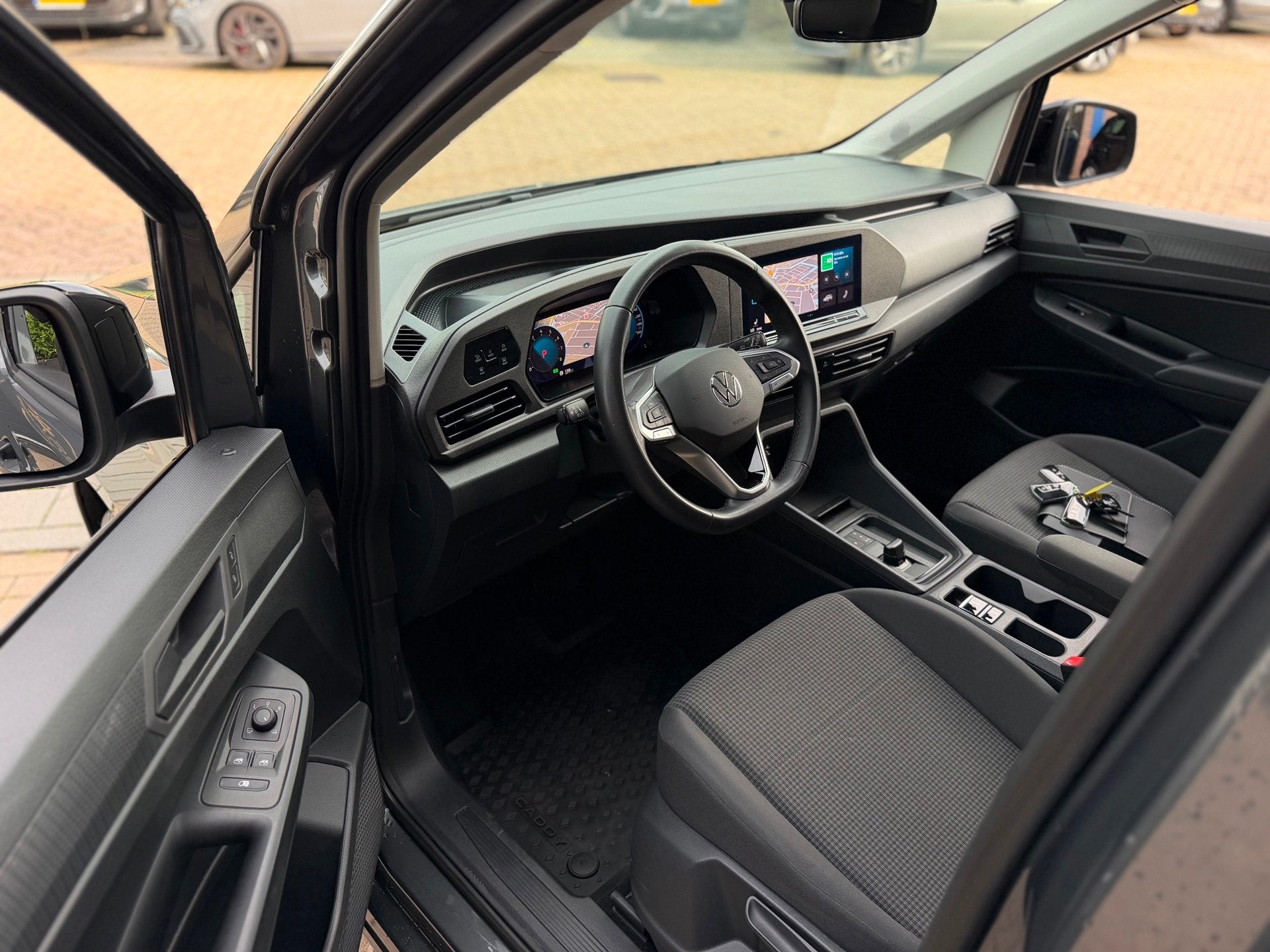 Volkswagen Caddy Cargo Maxi 1.5 TSI Style Benzine Automaat V, 4 cilinders, Volkswagen, Bedrijf, 2 stoelen