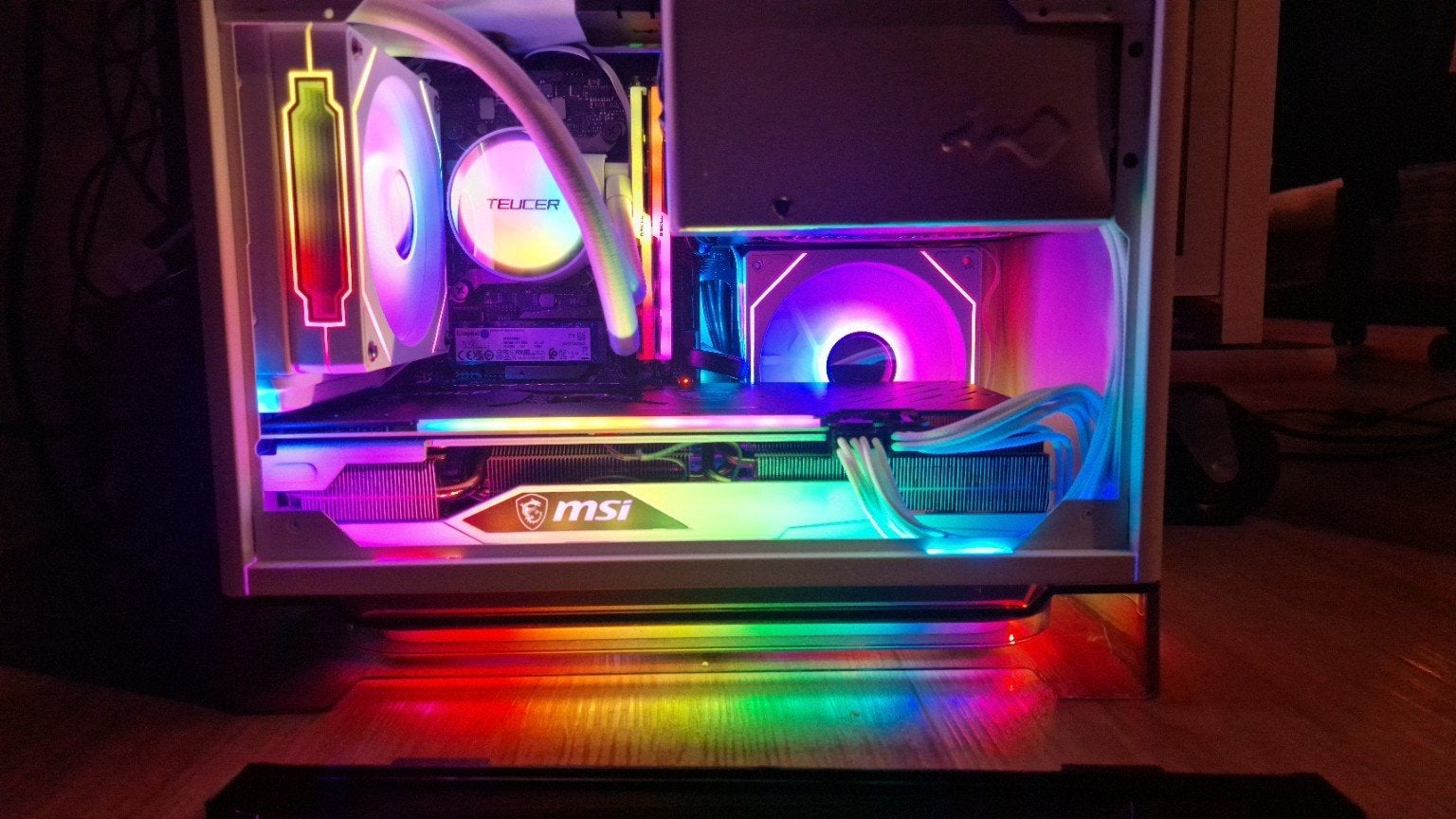 InWin Gaming PC met Intel i7-8700K en RTX 3070 Ti, Computers en Software, Ophalen, Virtual Reality, Zo goed als nieuw, 2 TB