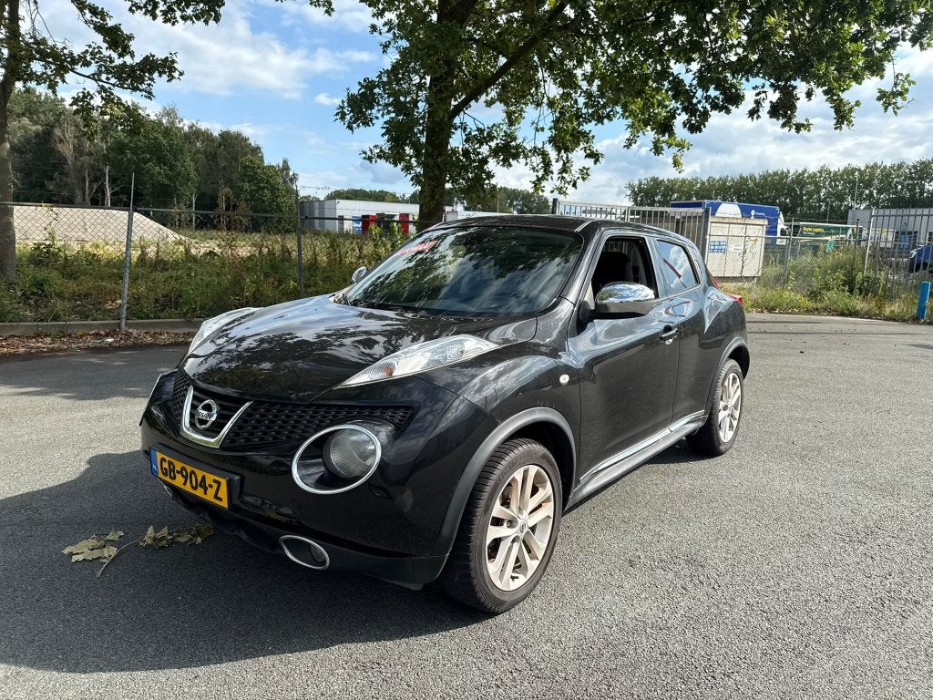 Nissan Juke 1.6 CVT 86KW 2012 Zwart, Auto's, Stof, 1250 kg, 4 cilinders, Zwart