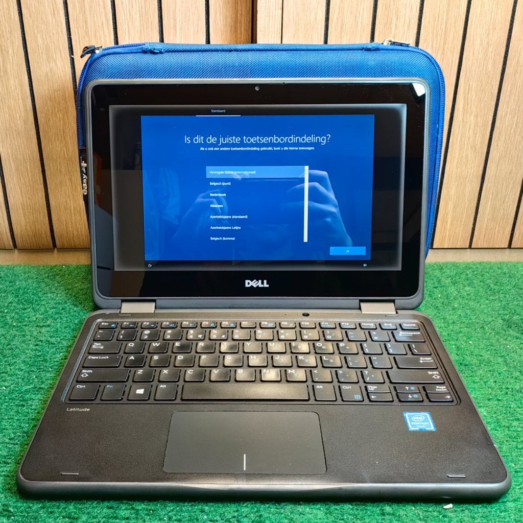 Dell Latitude 3189 128GB SSD 4GB Windows 10 - In Nette, Computers en Software, Dell, Gebruikt, Support@Dell.com, One Dell Way
Round Rock, TX 78682
United States