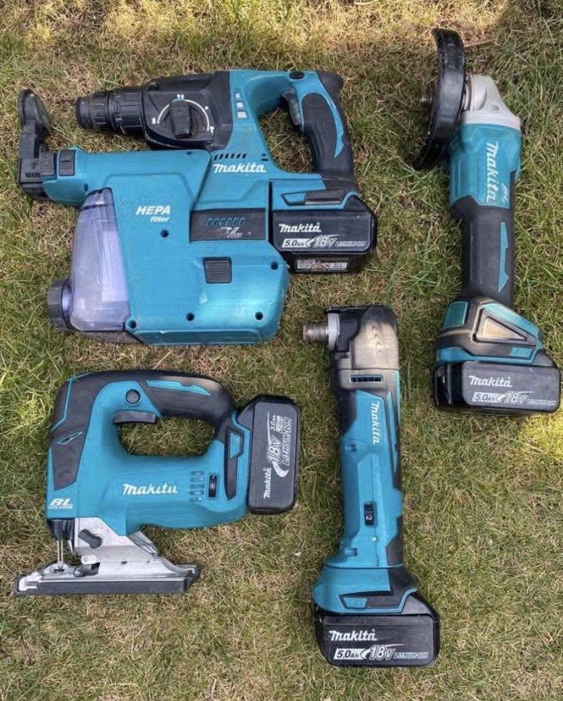 Makita Set 18V | 3 Accu’s | Tas | Lader .