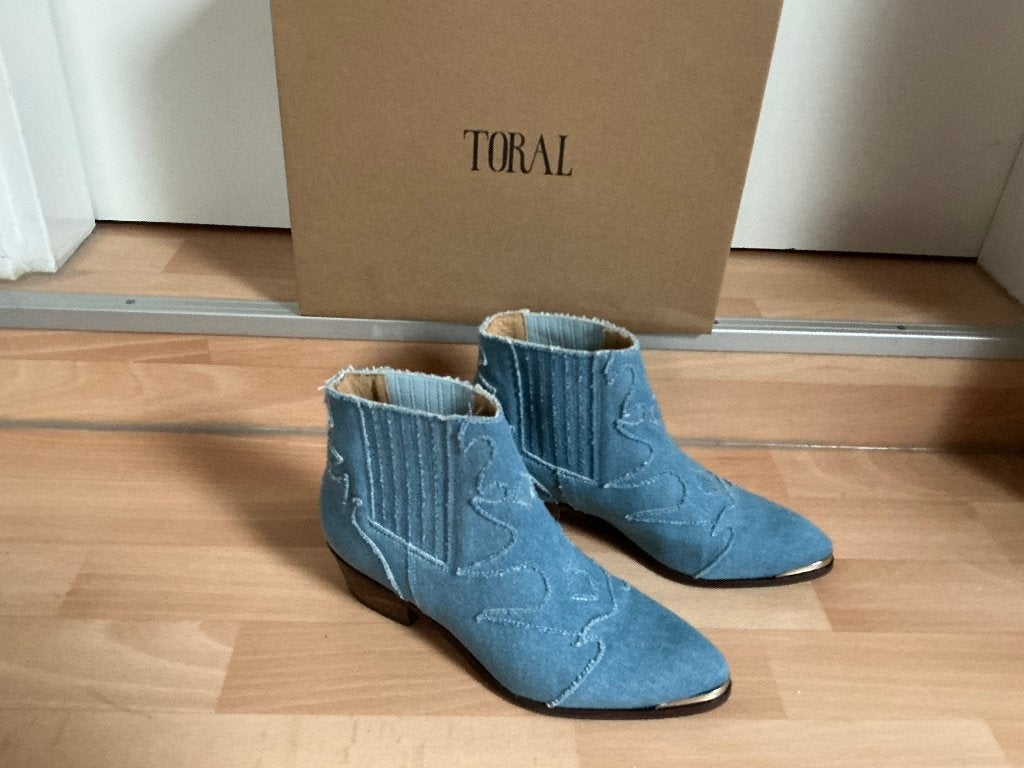 Total Jeans laarsjes maat 39, Kleding | Dames, Schoenen, Blauw, Lage of Enkellaarzen, Ophalen of Verzenden, Zo goed als nieuw
