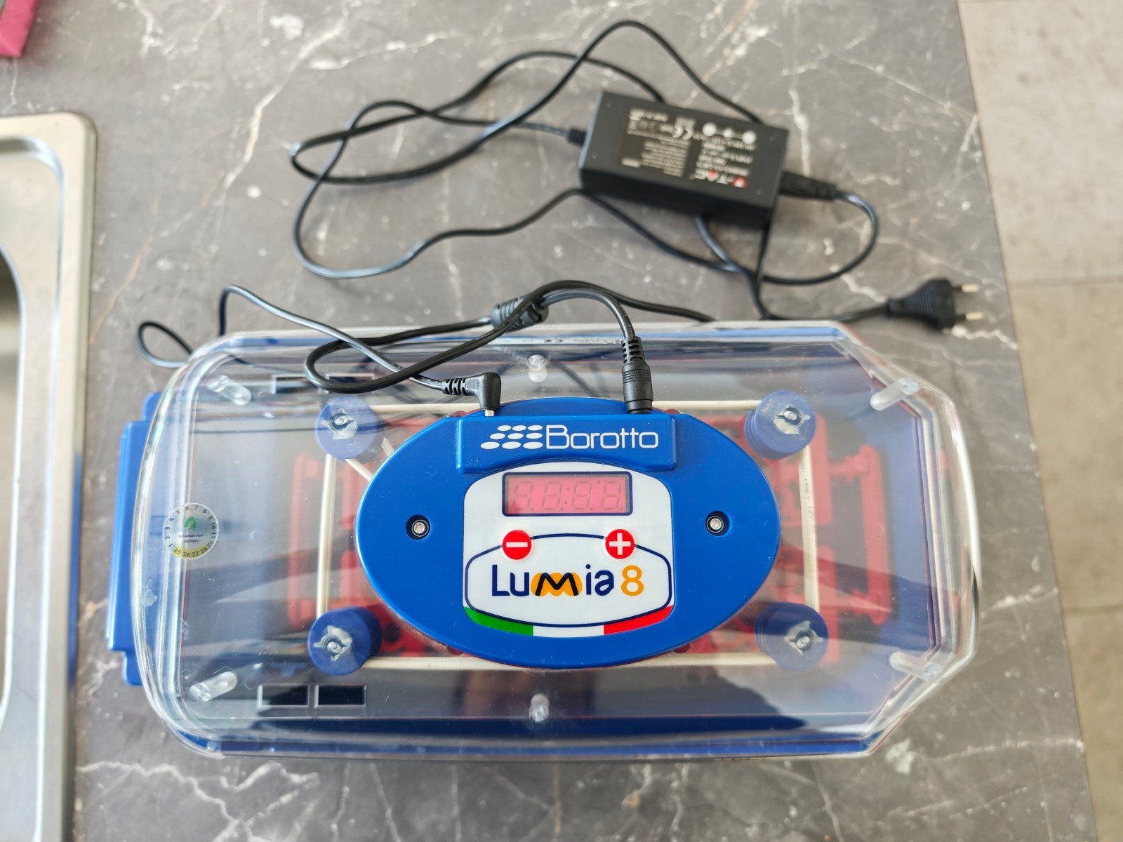 Borotto lumia 8 broedmachine, Dieren en Toebehoren, Pluimvee | Toebehoren, Zo goed als nieuw, Ophalen