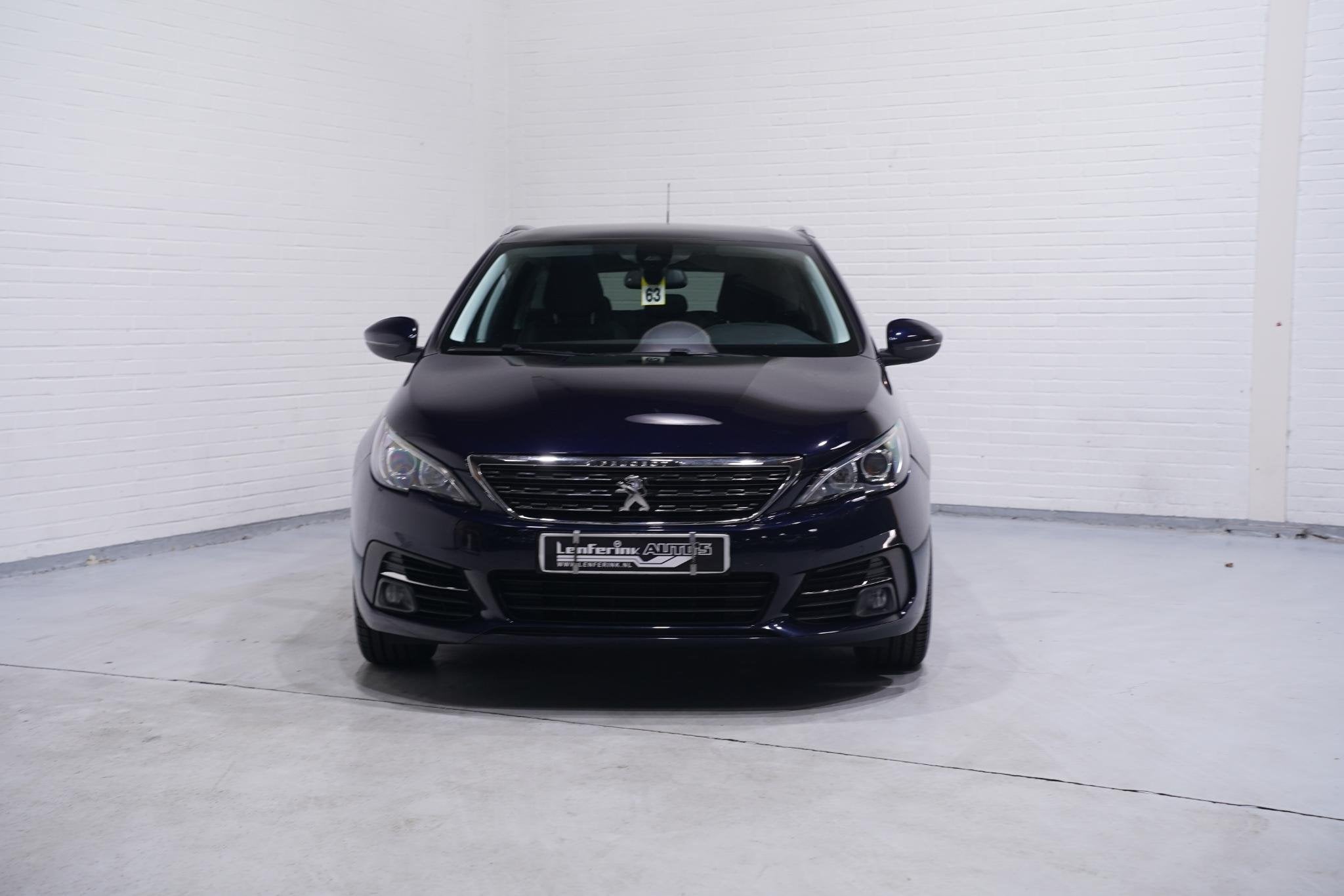 Peugeot 308 SW 1.2 PureTech Blue Lease Premium NAP Navi Clim, Voorwielaandrijving, Gebruikt, Euro 6, 1199 cc