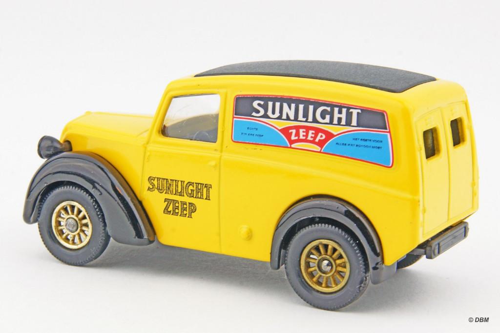 Morris Z Van 1950 - Sunlight  Lledo, Days Gone, Hobby en Vrije tijd, Modelauto's | Overige schalen, Ophalen of Verzenden, Auto