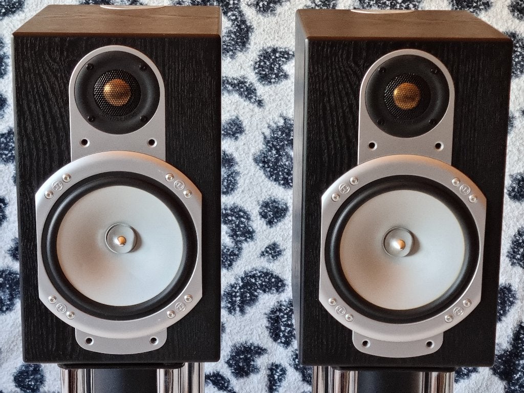 Monitor Audio Silver RS1 & Custom Design FS-104 stands, Audio, Tv en Foto, Luidsprekers, Ophalen, Stereo speakers, Gebruikt, Inclusief standaarden