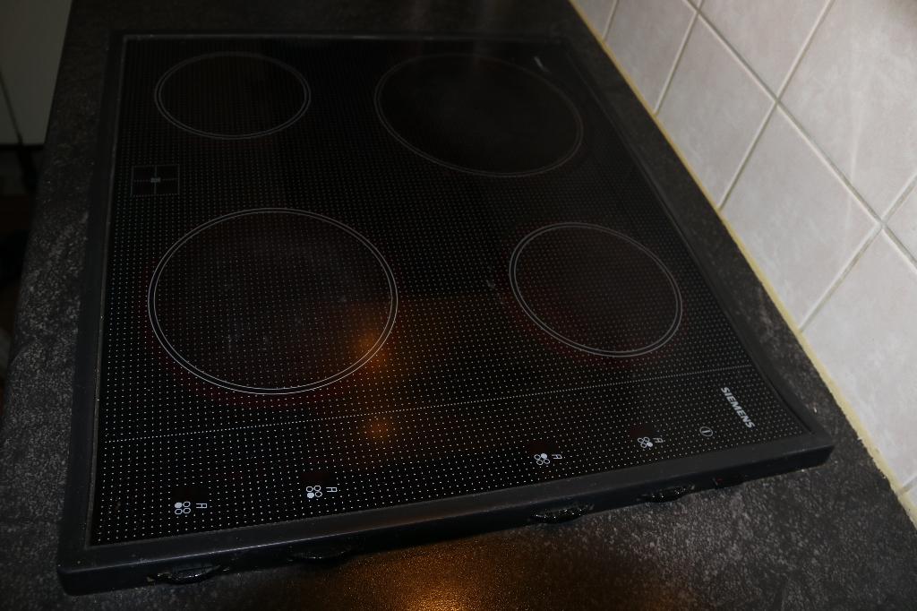 siemens inductie kookplaat, Witgoed en Apparatuur, Kookplaten, Ophalen, Gebruikt, 4 kookzones, Inbouw