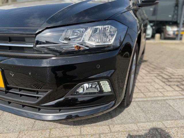 Volkswagen POLO 1.0 TSI Adapcruise/PDC/Carplay, Auto's, Voorwielaandrijving, Stof, Gebruikt, Zwart