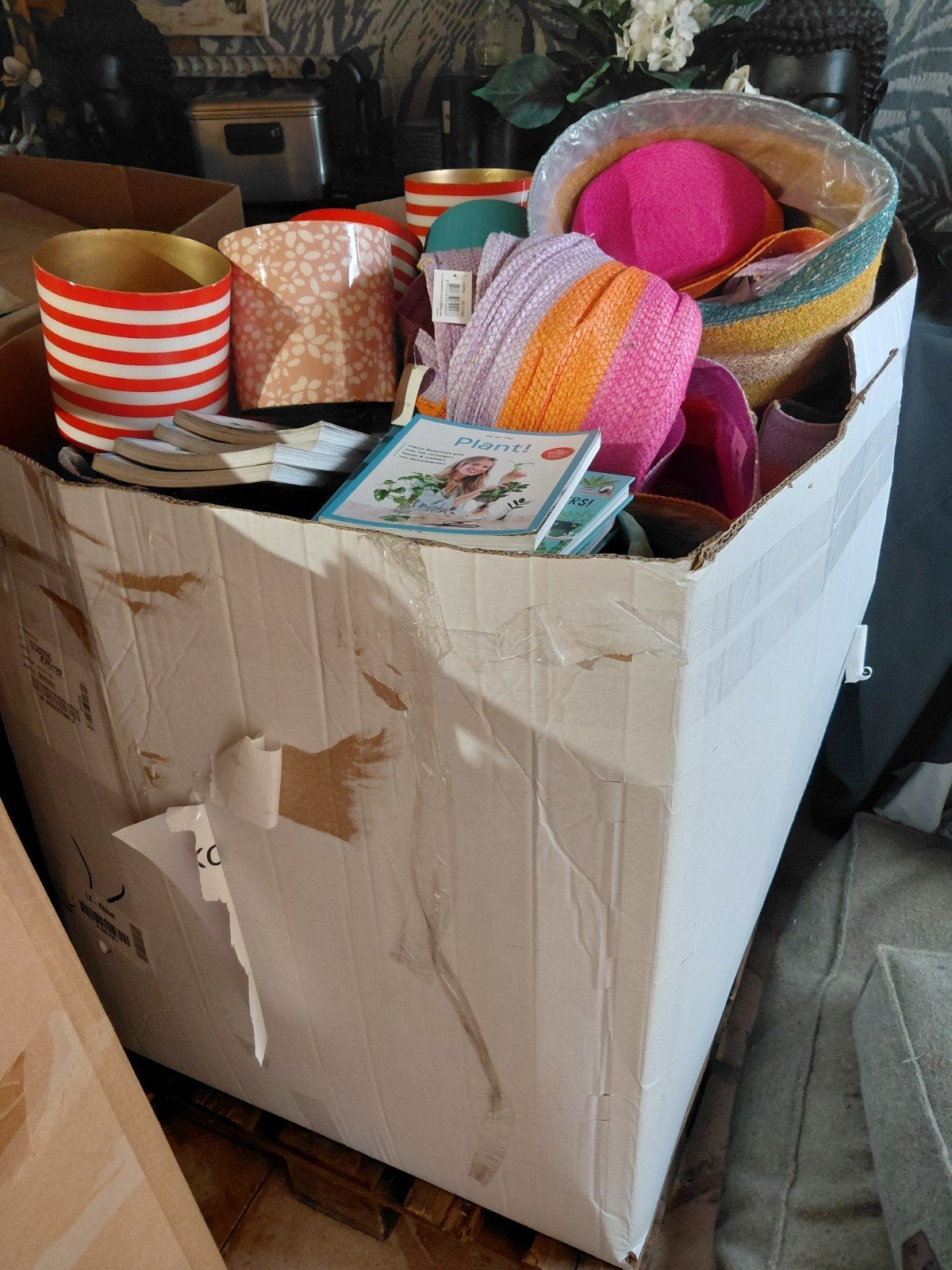 palletdoos intratuin partij potten en diverse, Ophalen, Nieuw