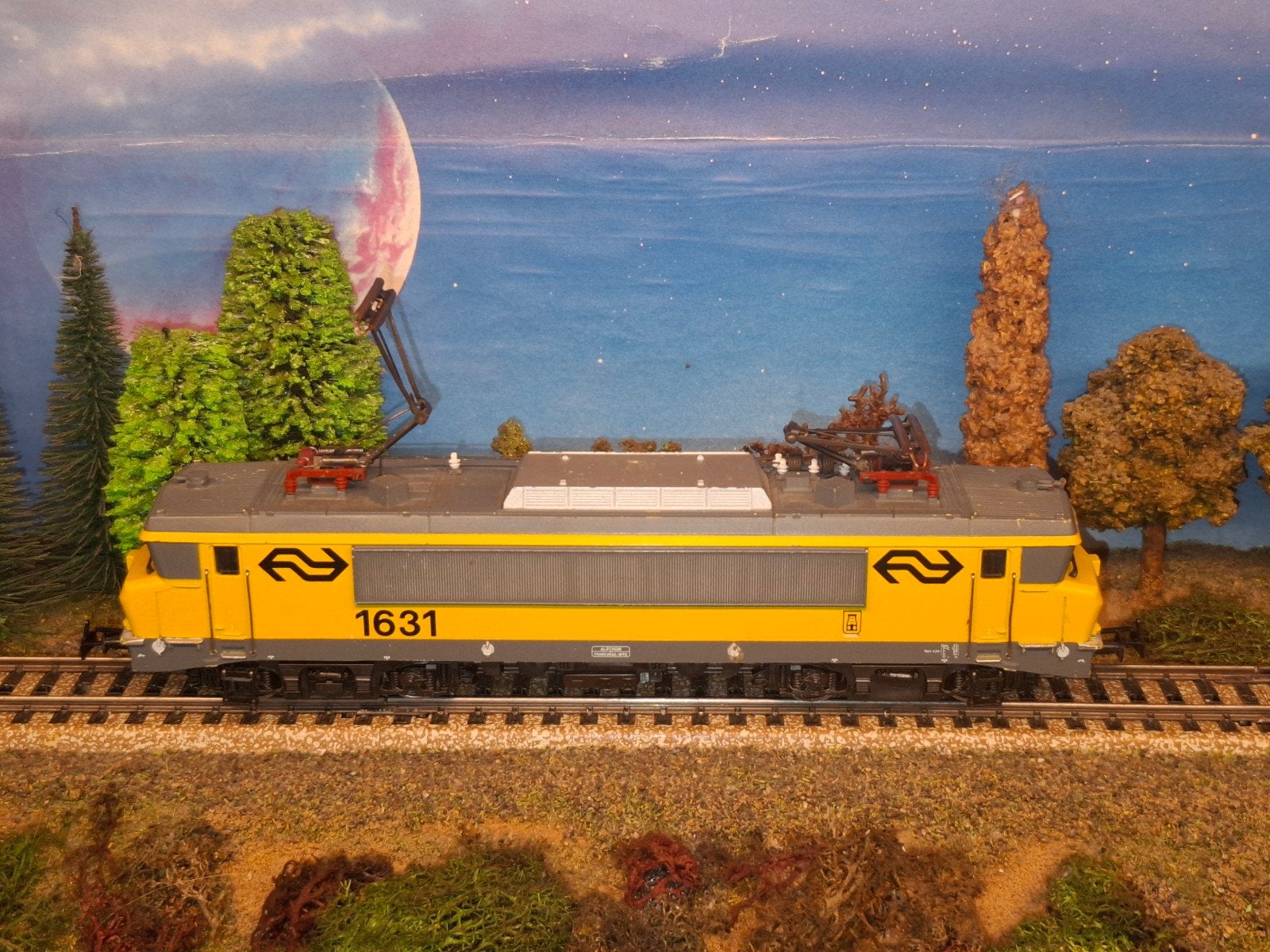 Marklin 1600 ns lok in ho, Wisselstroom, Gebruikt, Locomotief, Analoog