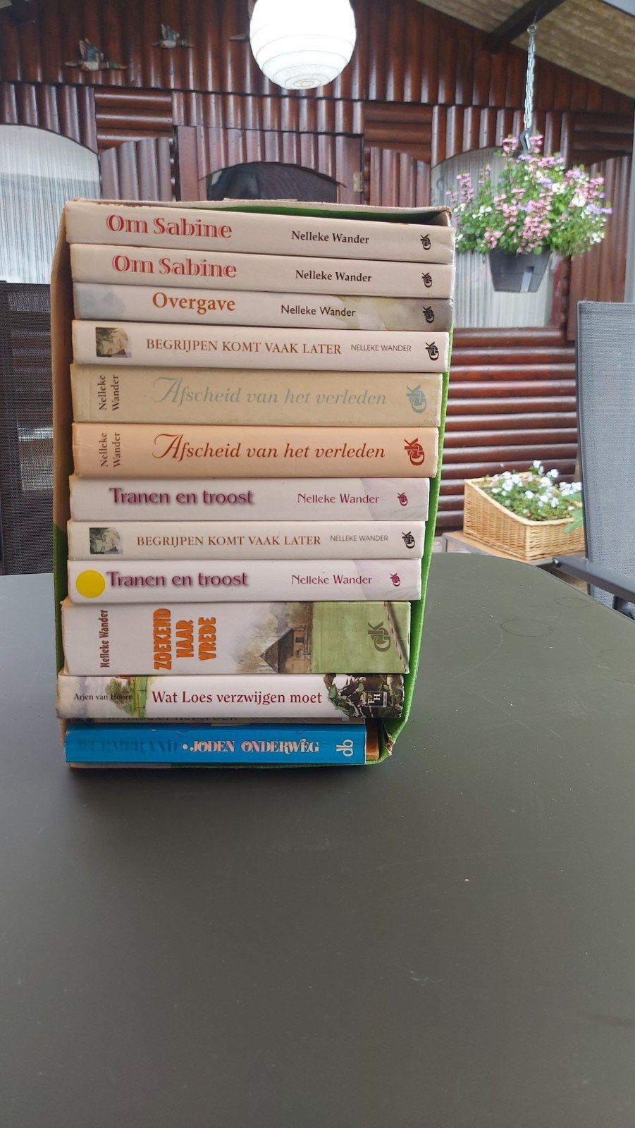 Boekenpakket Nelleke Wander & andere auteurs (12 boeken), Ophalen of Verzenden, Gelezen, Nelleke Wander, Nederland