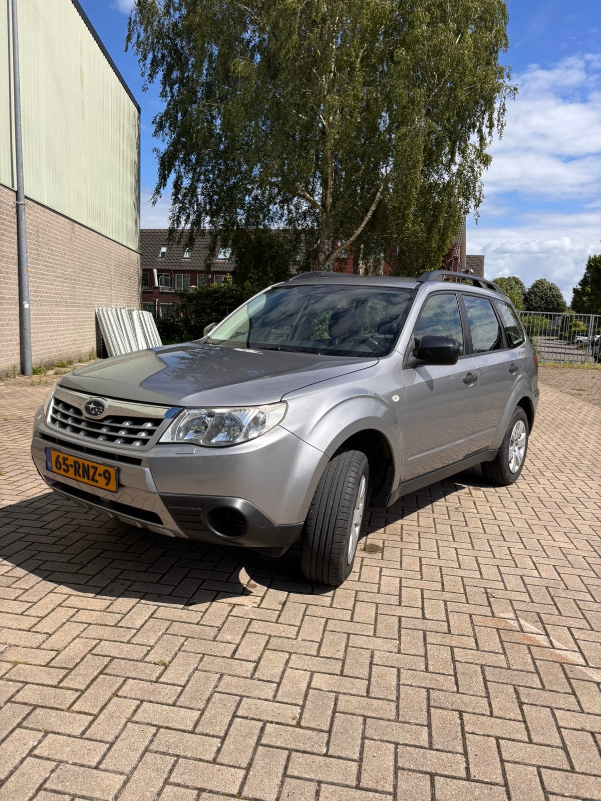 Subaru Forester 2.0 benzine - 2011, Auto's, Subaru, 13 km/l, 1995 cc, Zwart, 4 cilinders
