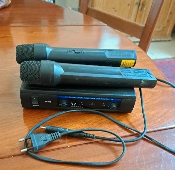 VHF Draadloze Microfoon Set - Zang en Presentatie, Verzenden, Gebruikt, Zangmicrofoon, Draadloos