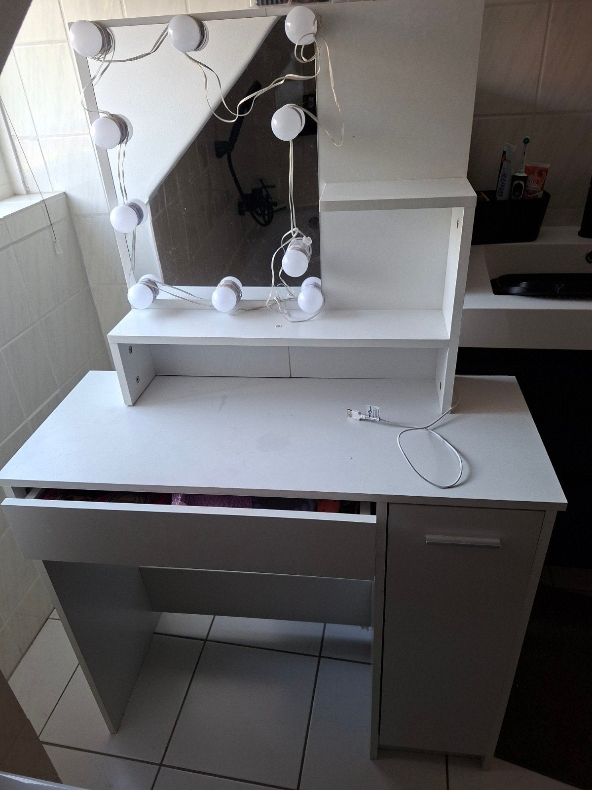 Kaptafel met verlichting, Ophalen, 50 tot 100 cm, Minder dan 100 cm
