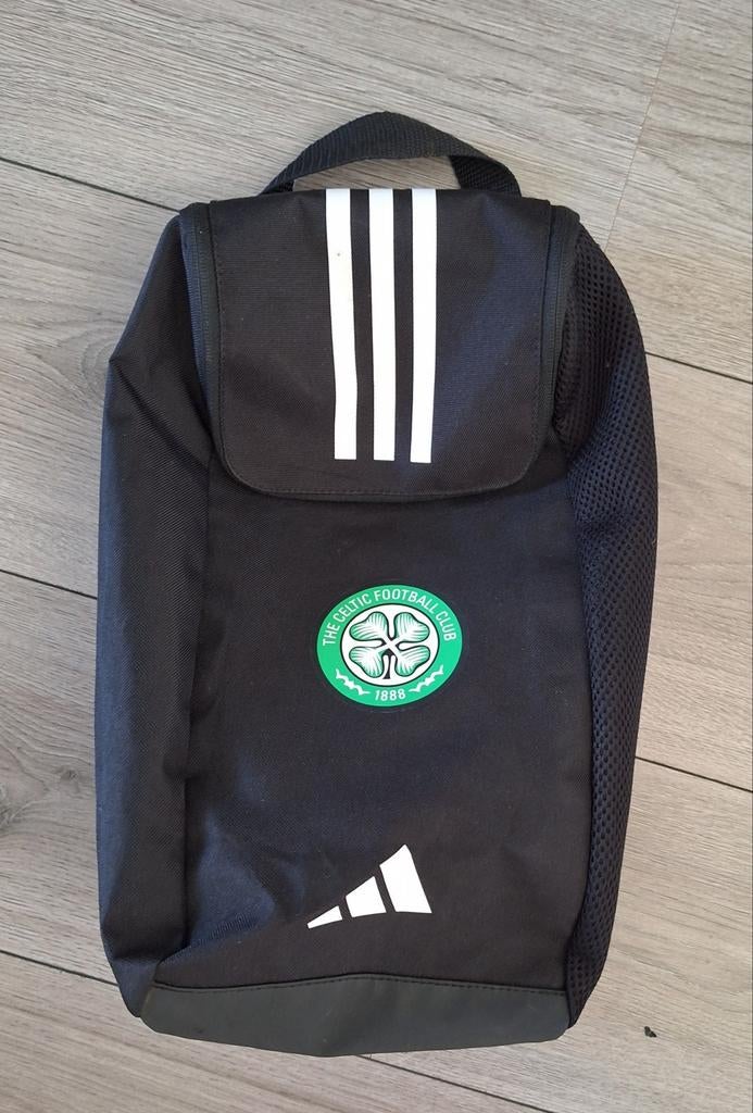 Adidas Celtic rugtas zwart compact sporttas 35x17, Verzamelen, Sportartikelen en Voetbal, Zo goed als nieuw, Overige typen, Buitenlandse clubs