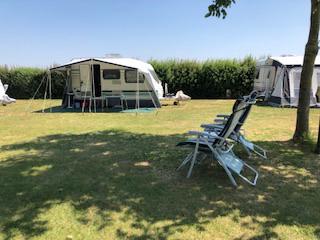 Chateau Calista 400 TZF, Caravans en Kamperen, Treinzit, 750 - 1000 kg, Particulier, 4 tot 5 meter