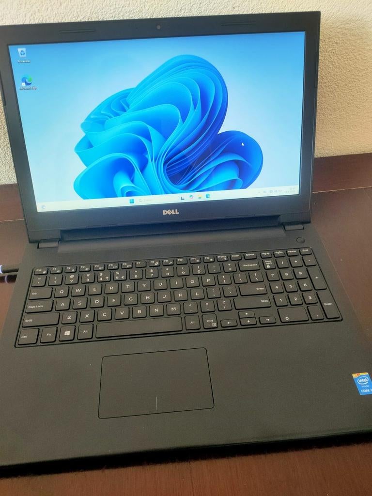Robuuste Dell laptop met i5 processor en snelle ssd opslag, Ophalen, 2 tot 3 Ghz, 13 inch, Zo goed als nieuw