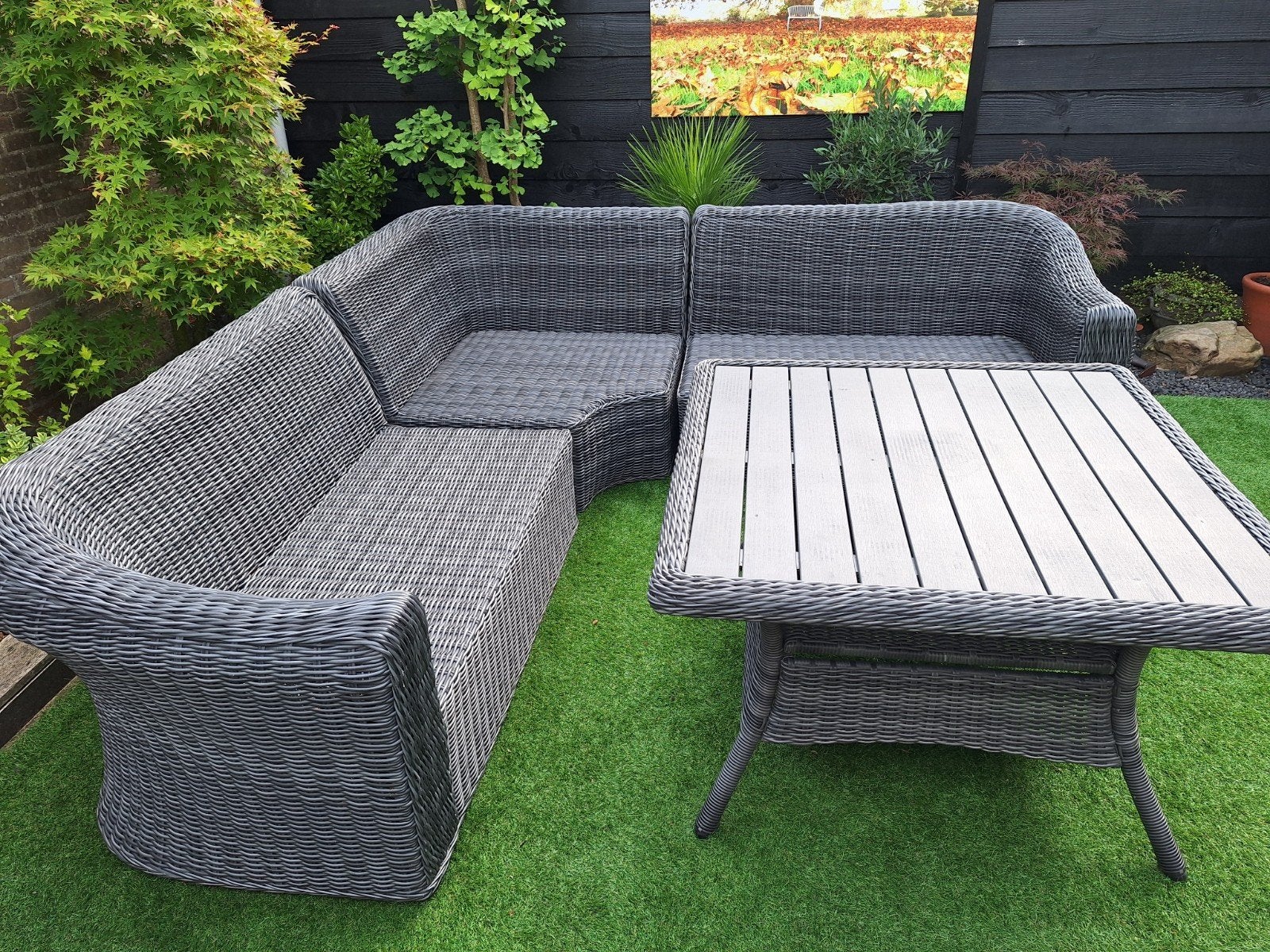 Wicker loungeset met tafel met grijze kussens - Grijs, Ophalen, 5 zitplaatsen, Gebruikt, Loungeset