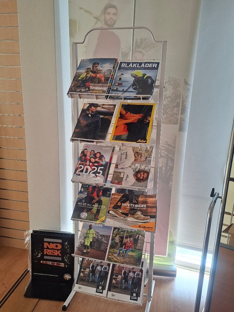 Wit metalen tijdschriftenrek / lectuurbak, Ophalen, Meerdere vakken, Gebruikt, Metaal