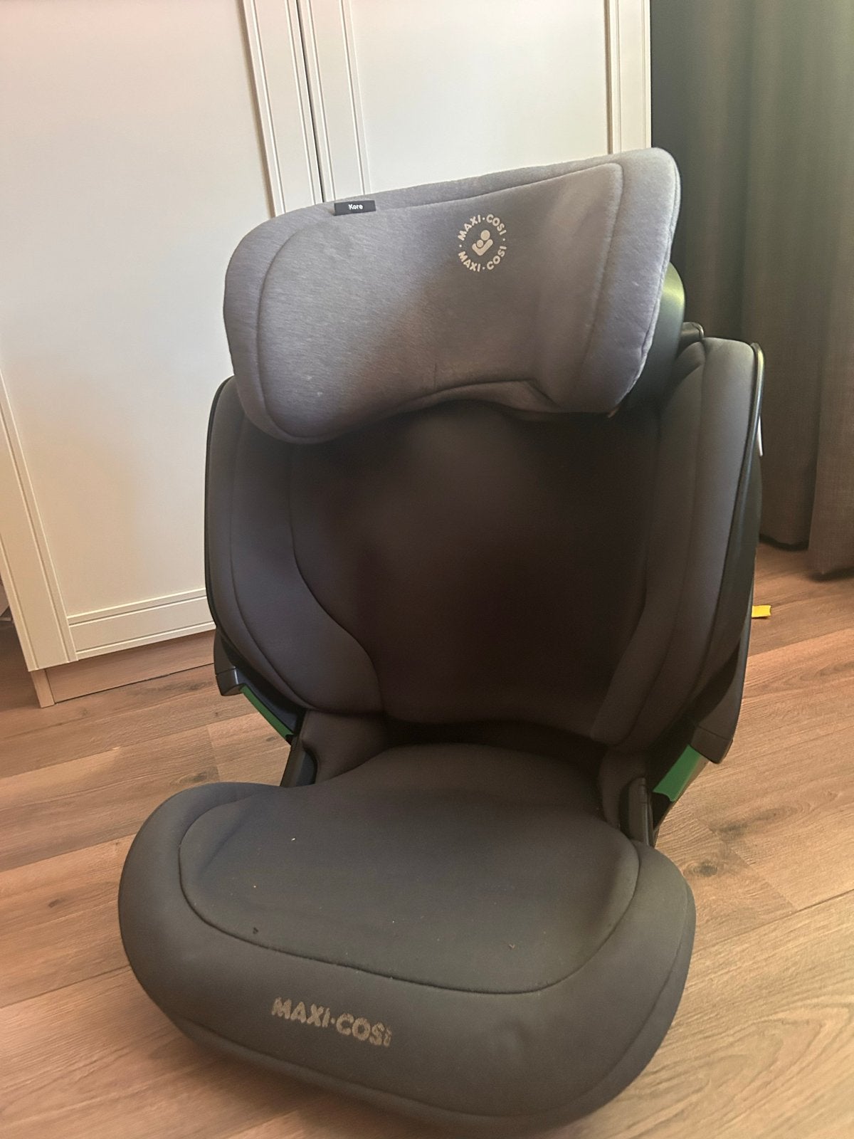 Maxi-Cosi Kore i-Size Autostoel - Groeit mee met je kind, Ophalen, Autogordel of Isofix, Gebruikt, 15 t/m 36 kg