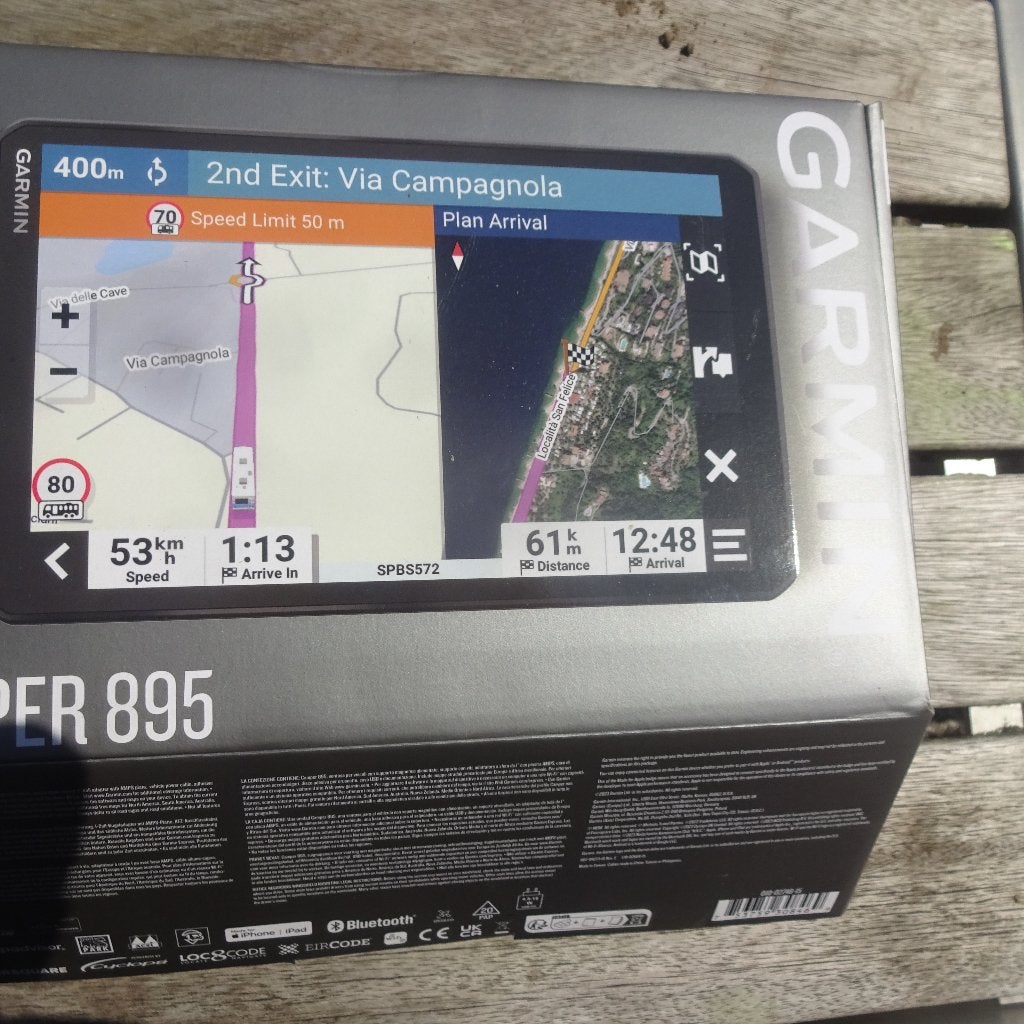 garmin camper 895 navigatie (tomtom), Ophalen, Zo goed als nieuw