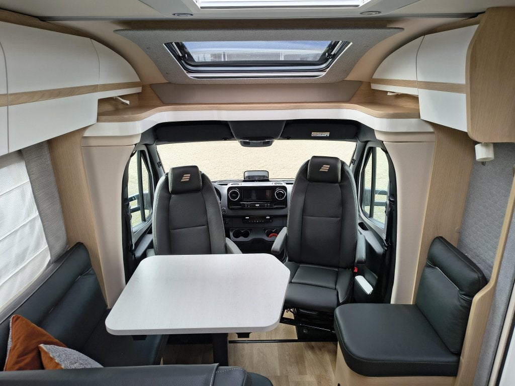 Hymer BML-T 780 -- Premium - Voordeel, Automaat, 7 tot 8 meter, Bedrijf, Diesel
